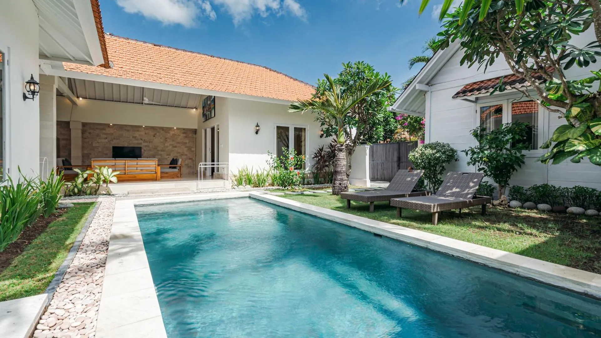 Green Garden Seminyak Villa