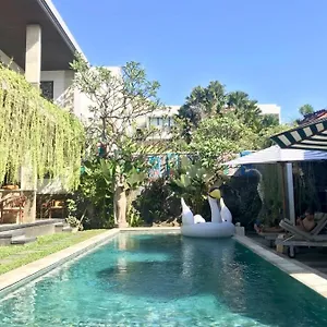 Pondok Chandra Batubelig Seminyak (Bali)